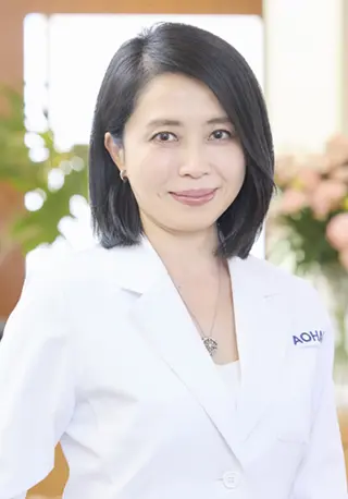 小柳衣吏子 院長